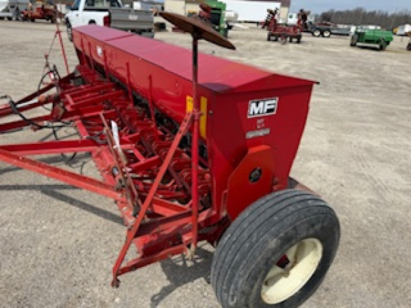 Massey Ferguson 43 26 Run Seed Drill at Sunrise Equipment – Image 1